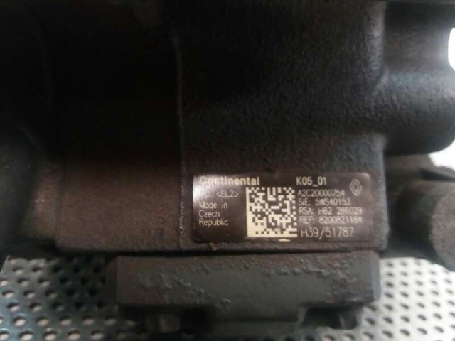 5WS40153 RENAULT Bomba de alta presión de combustible  comprar en Jaén
