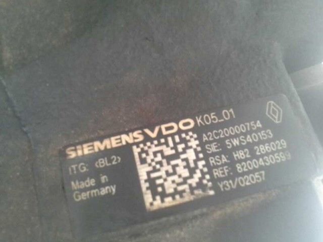 5WS40153 Bomba de alta presión de combustible  comprar en Pontevedra
