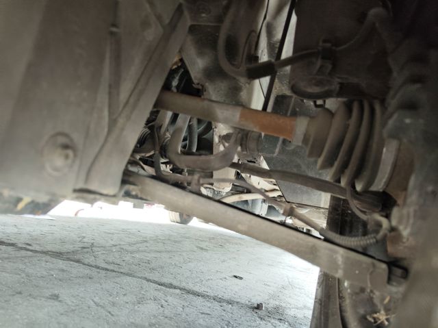Brazo inferior izquierdo de la suspensión delantera 6000618836 FIAT