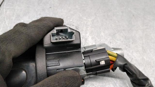 6001546809 RENAULT Cerradura de encendido  comprar en Jaén