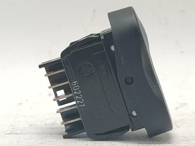6001546816 Botón de encendido del motor del elevalunas de la consola central  comprar en Zaragoza