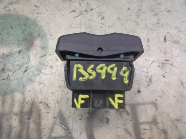 6001546816 RENAULT Botón de encendido del motor del elevalunas de la consola central comprar Madrid