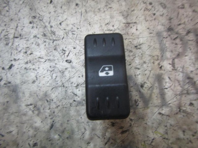 Botón de encendido del motor del elevalunas de la consola central 6001546816 RENAULT