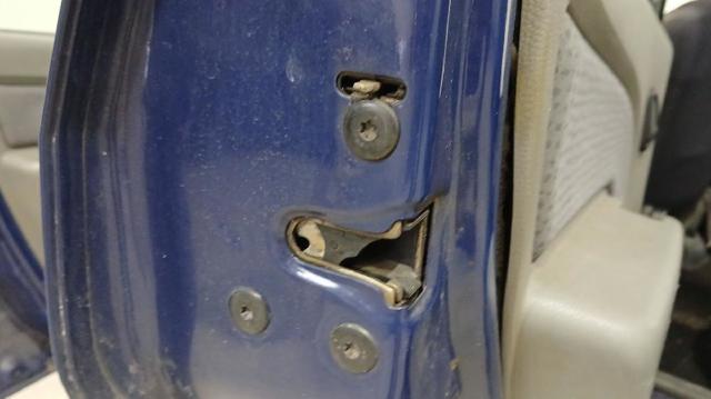 RENAULT 6001547512 Cerradura de la puerta trasera derecha  en stock Valencia