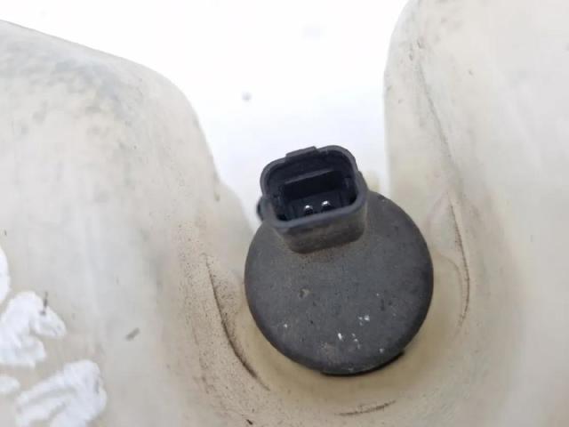 6001548140 Depósito de líquido limpiaparabrisas  disponible Utrera