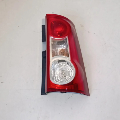 Piloto trasero derecho 6001549106 RENAULT