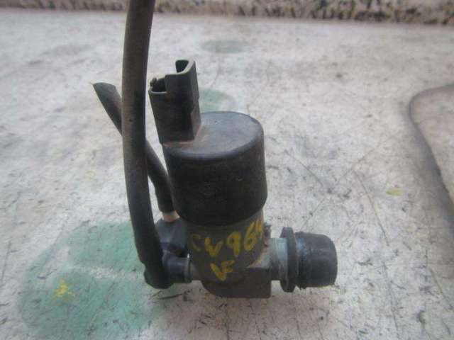 6001549444 Bomba de agua limpiaparabrisas, delantera comprar Girona