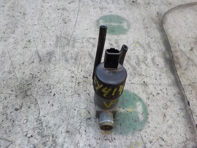 6001549444 RENAULT Bomba de agua limpiaparabrisas, delantera  en stock Huelva