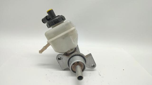 Cilindro maestro de frenos Renault LOGAN I desde 49,37 €