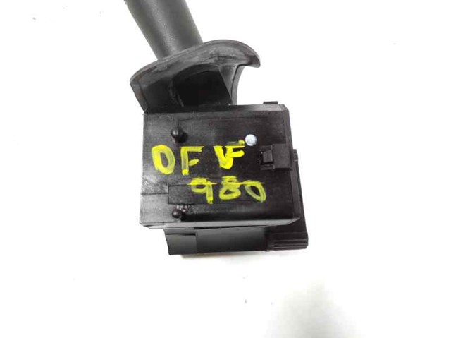 6001551357 RENAULT Conmutador derecho de la columna de dirección  disponible Ourense