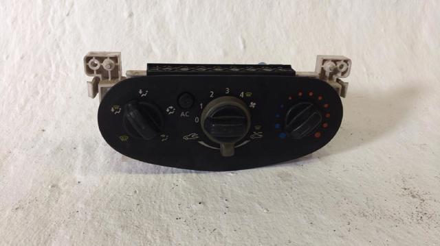 Elemento de control aire acondicionado Dacia Logan  (LS)