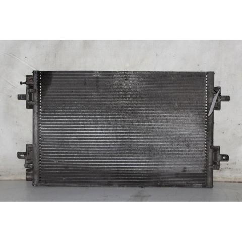 Radiador de aire acondicionado 6025313367 RENAULT