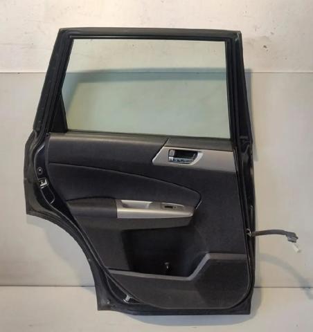 60409SC0119P SUBARU Puerta trasera izquierda  comprar en Lleida