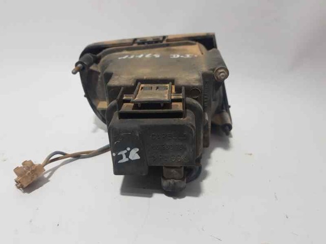 Faro antiniebla izquierdo Alfa Romeo 145 930
