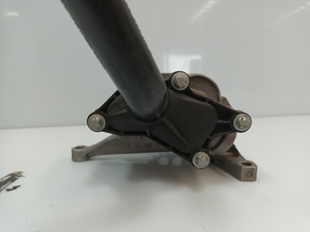 MERCEDES 6061810801 Bomba De Aceite comprar Barcelona