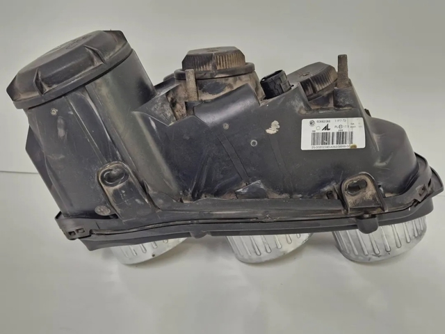 60682088 Faro derecho  en stock Castellón