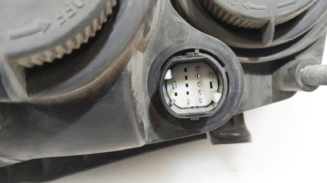 60682088 FIAT Faro derecho comprar Bilbao