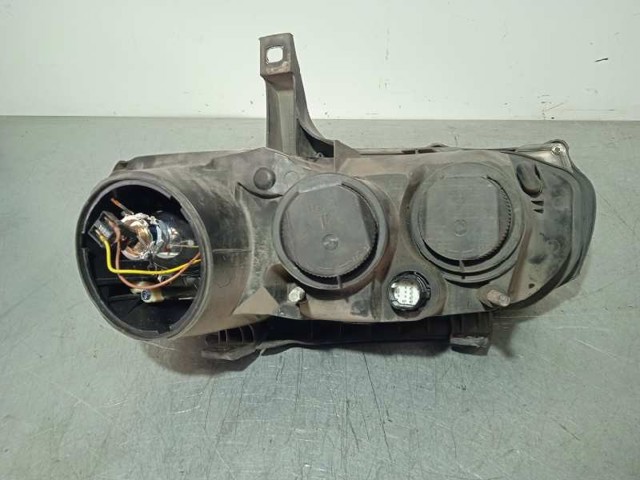 60682088 Faro derecho comprar Almería