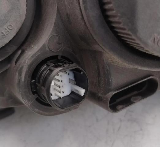 60682089 FIAT Faro izquierdo  en stock Huelva