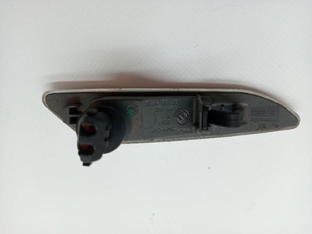 Luz intermitente guardabarros izquierdo 60686516 Fiat/Alfa/Lancia