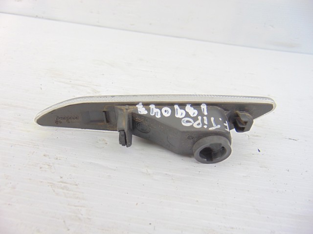 FIAT 60686517 Luz intermitente de guardabarros izquierdo  comprar en Ponferrada