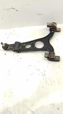 60686891 Brazo inferior izquierdo de la suspensión delantera  en stock Castellón
