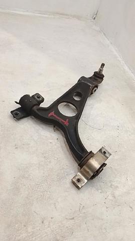 FIAT 60686891 Brazo inferior izquierdo de la suspensión delantera  comprar en Ponferrada