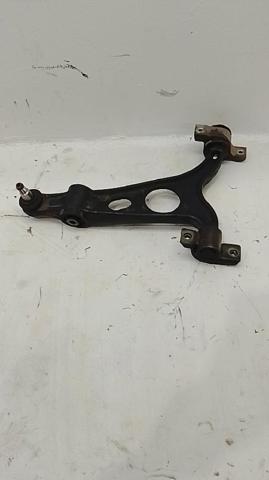 60686891 FIAT Brazo inferior izquierdo de la suspensión delantera  comprar en Jaén