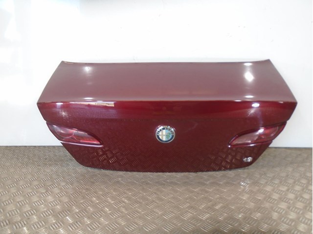 Tapa del maletero 60688372 Fiat/Alfa/Lancia