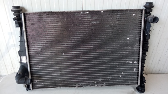 60694769 Radiador de refrigeración del motor  disponible Burgos