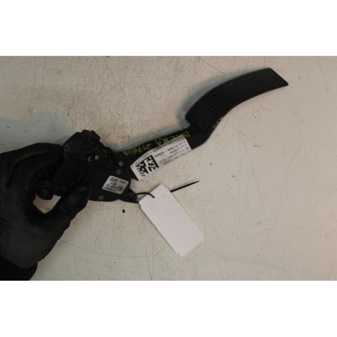 60695128 Pedal del acelerador  disponible Málaga