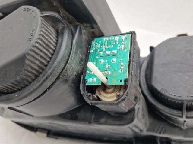 FIAT 60695647 Faro derecho comprar Pamplona