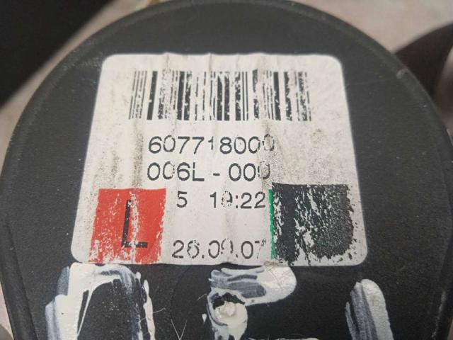 607718000 Cinturón de seguridad delantero izquierdo  disponible Utrera