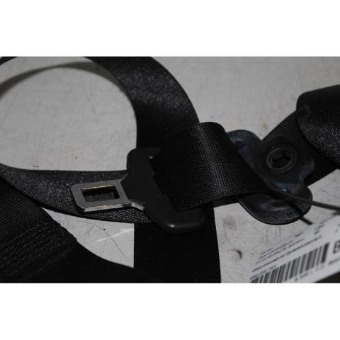 607718200 MERCEDES Cinturón de seguridad delantero derecho  en stock Córdoba