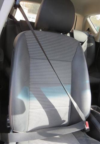 607718200 MERCEDES Cinturón de seguridad delantero derecho  en stock Córdoba