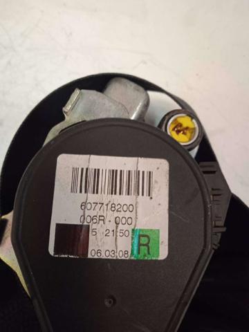 607718200 MERCEDES Cinturón de seguridad delantero derecho comprar Madrid