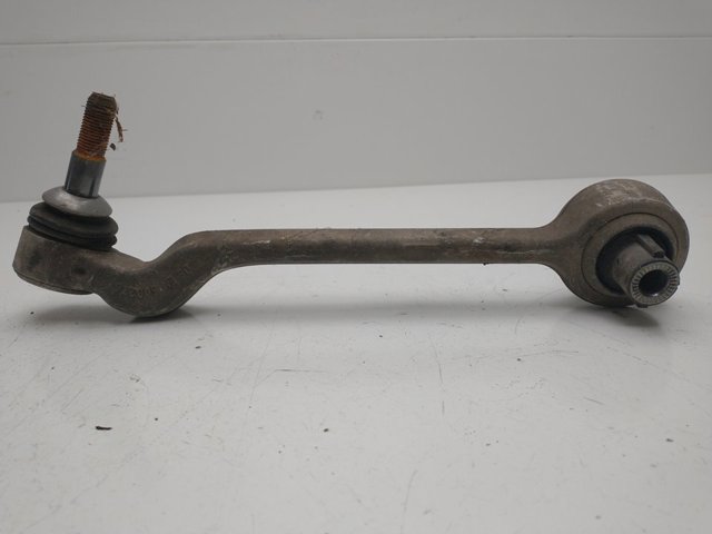 6082T6 BMW Brazo inferior izquierdo de la suspensión delantera  en stock Gandía