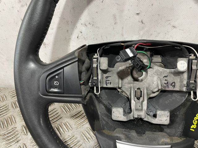609581499 RENAULT Volante  comprar en Oviedo