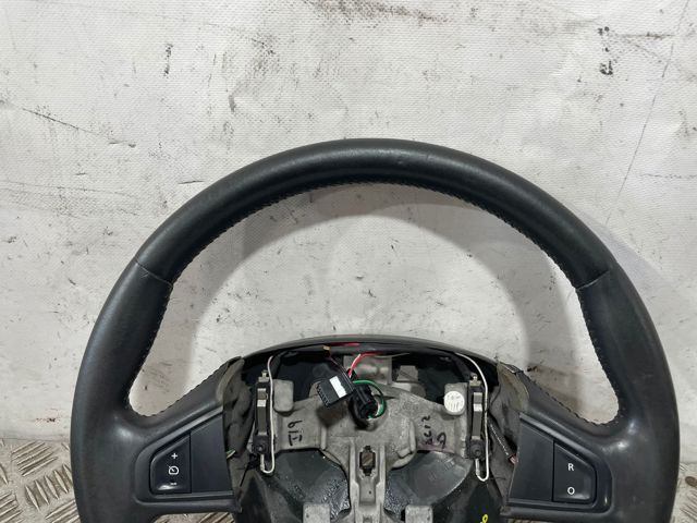 RENAULT 609581499 Volante  en stock Terrassa