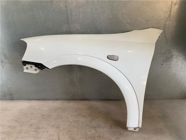 6101364 Aleta delantera izquierda comprar Sevilla
