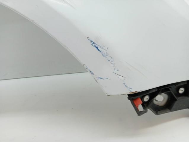 6102362 Aleta delantera derecha  comprar en Reus