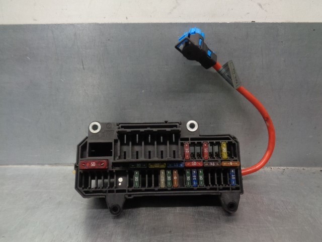 61136900583 BMW