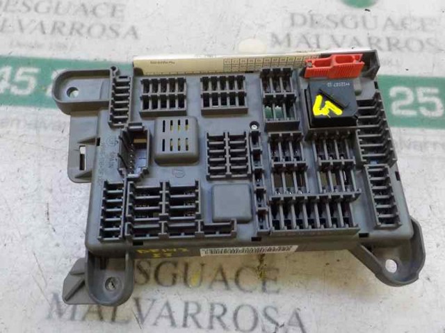 61146931687 BMW Caja de fusibles  comprar en Jaén