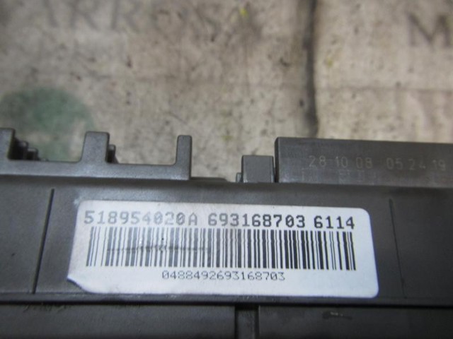 61146931687 BMW Caja de fusibles comprar Madrid
