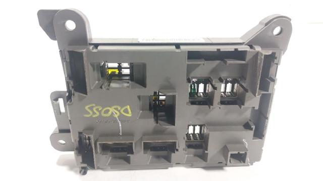BMW 61146931687 Caja de fusibles comprar Tarragona