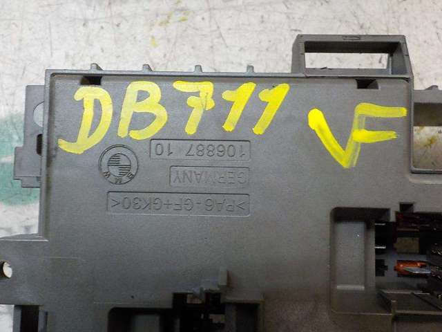 BMW 61149119445 Caja de fusibles comprar Pamplona