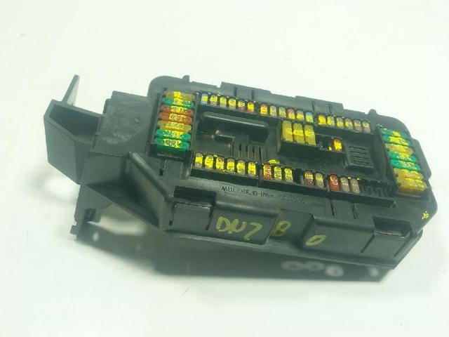 61149224866 BMW Caja de fusibles  en stock Córdoba