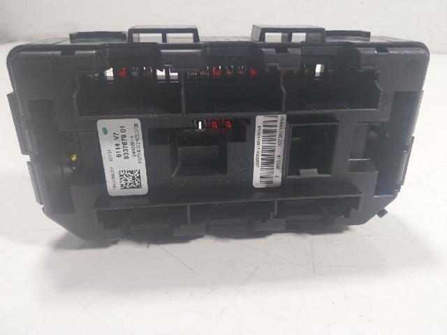 61149224866 Caja de fusibles  en stock Granada