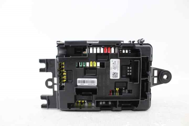 61149259466 BMW Caja de fusibles trasera interior  disponible Vigo
