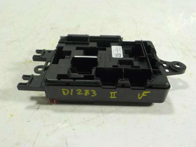 BMW 61149259466 Caja de fusibles trasera interior comprar Barcelona